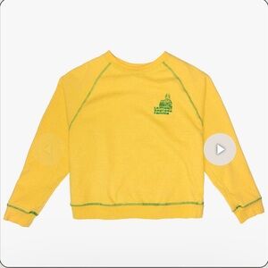 Yellow Sweatshirt with Green Accents from Barcelona Lisa says Gah brand